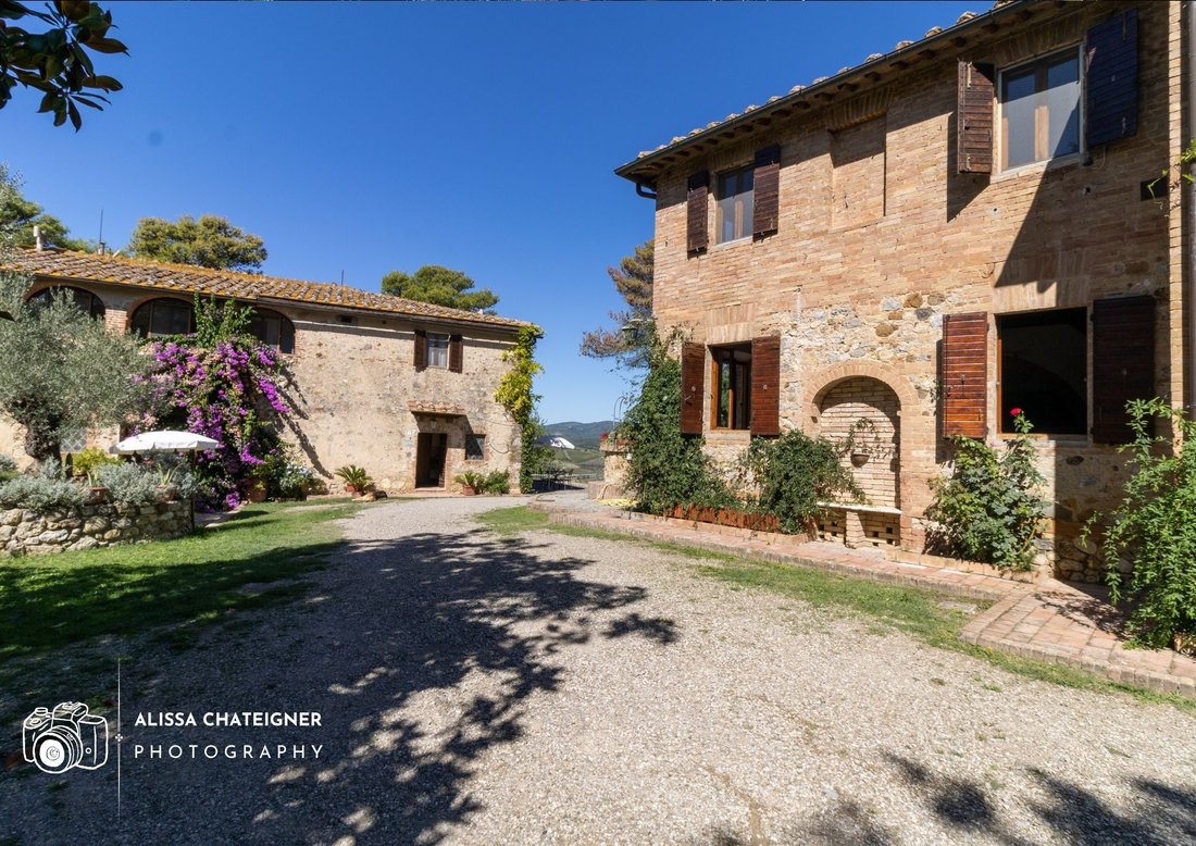 Estate in Siena, Tuscany, Italy 3 - 16391647