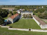 Beautifully Renovated 19th Century Château - 2