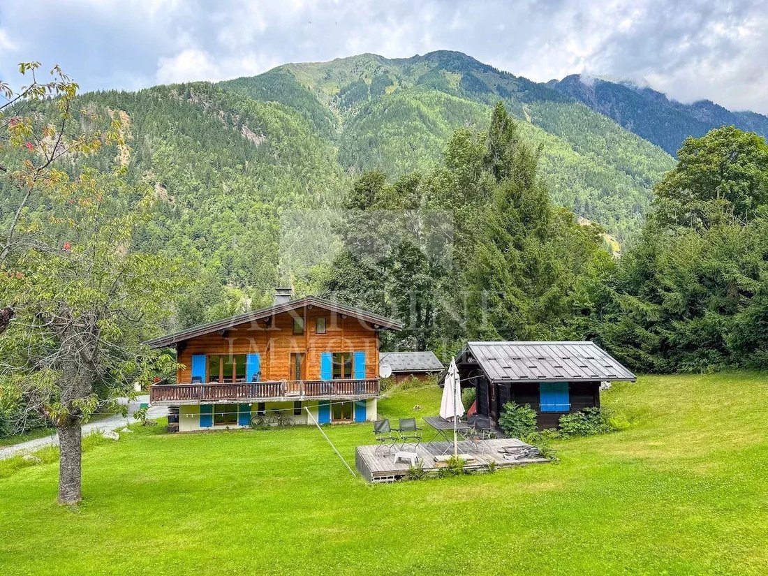 Chalet in Chamonix-Mont-Blanc, Auvergne-Rhône-Alpes, France 4 - 16309817