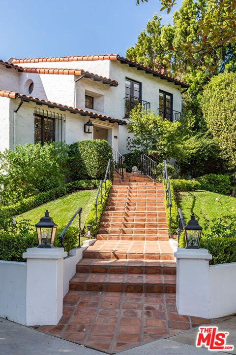 House in Los Angeles, California, United States 2 - 16393433