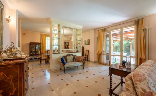 Casa a Vittoria Apuana, Forte dei Marmi, Toscana 1