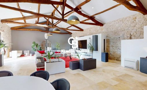 Elegant XI Xth Century Castle Beautiful Park Pool