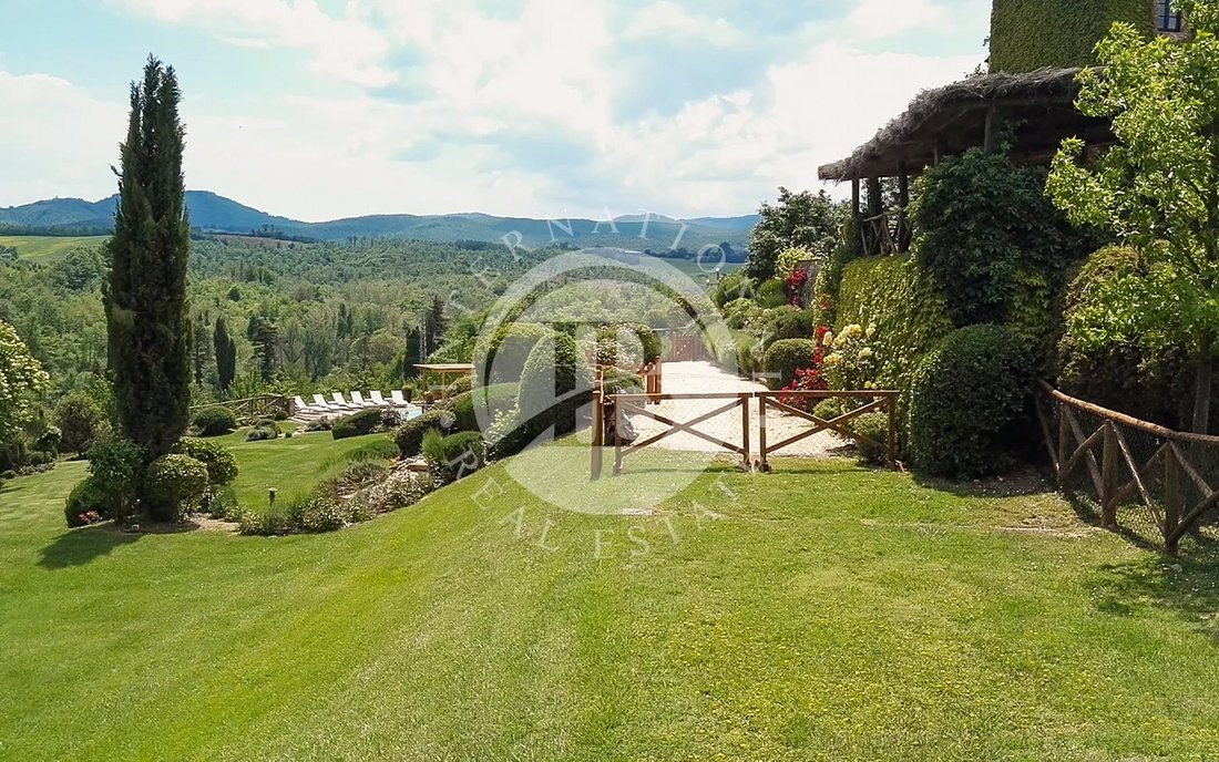 Villa in Chiusdino, Tuscany, Italy 5 - 16391987