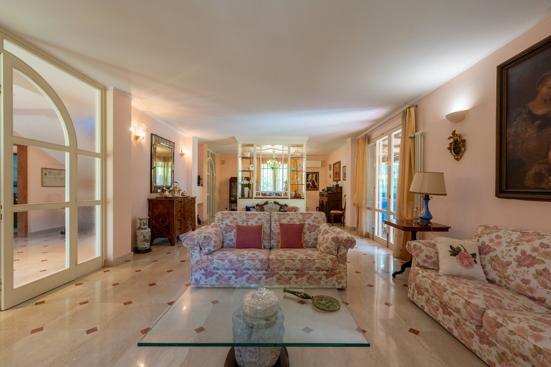 Casa en Vittoria Apuana, Forte dei Marmi, Toscana 2 - 16391976