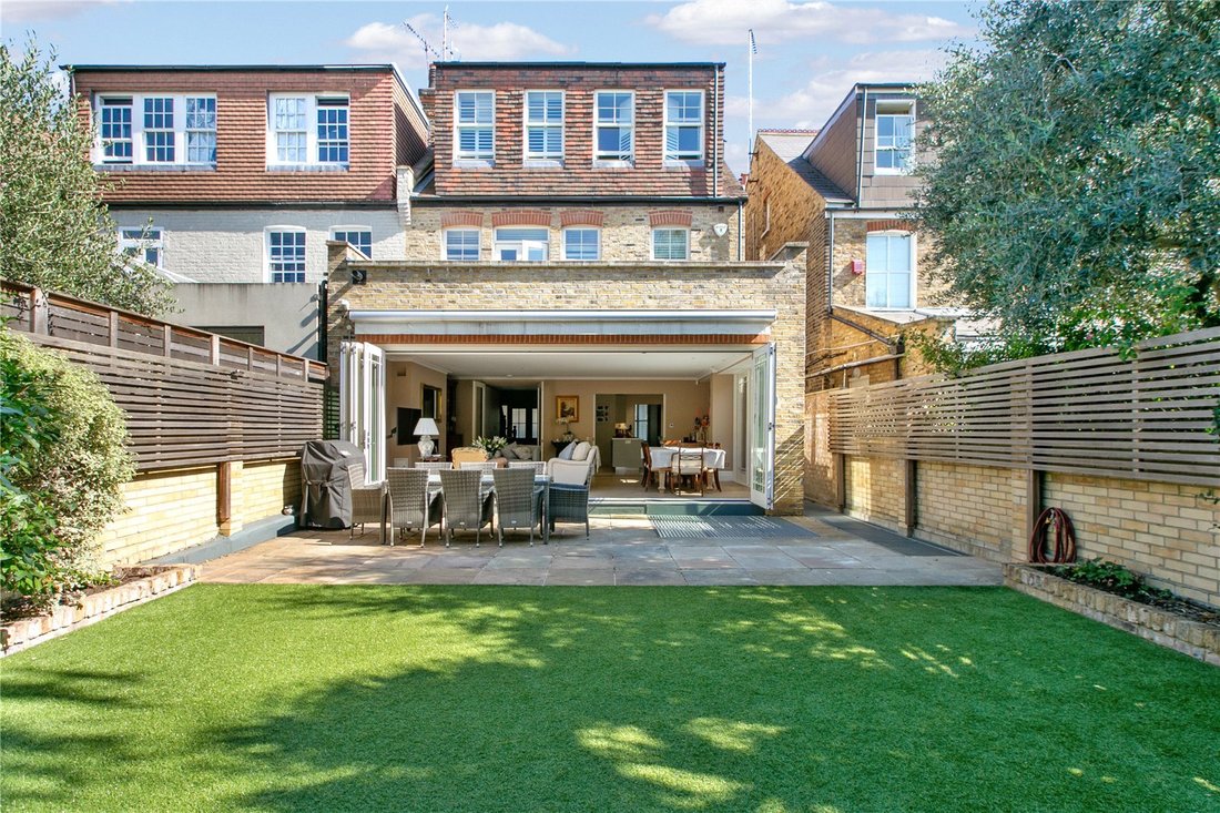 House in Hurlingham, Hammersmith and Fulham, England 3 - 16392349