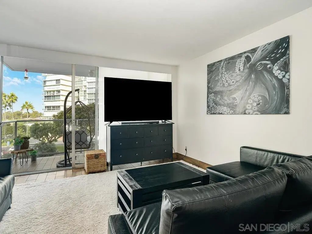 Condo in Coronado, California, United States 5 - 16393147