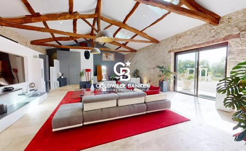 Elegant XI Xth Century Castle Beautiful Park Pool