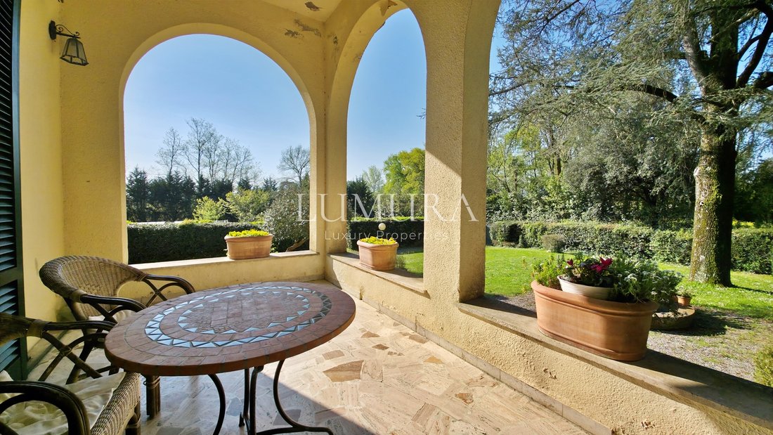 Villa in Area Monte San Quirico - Sant'Alessio, Lucca, Tuscany 2 - 16391648