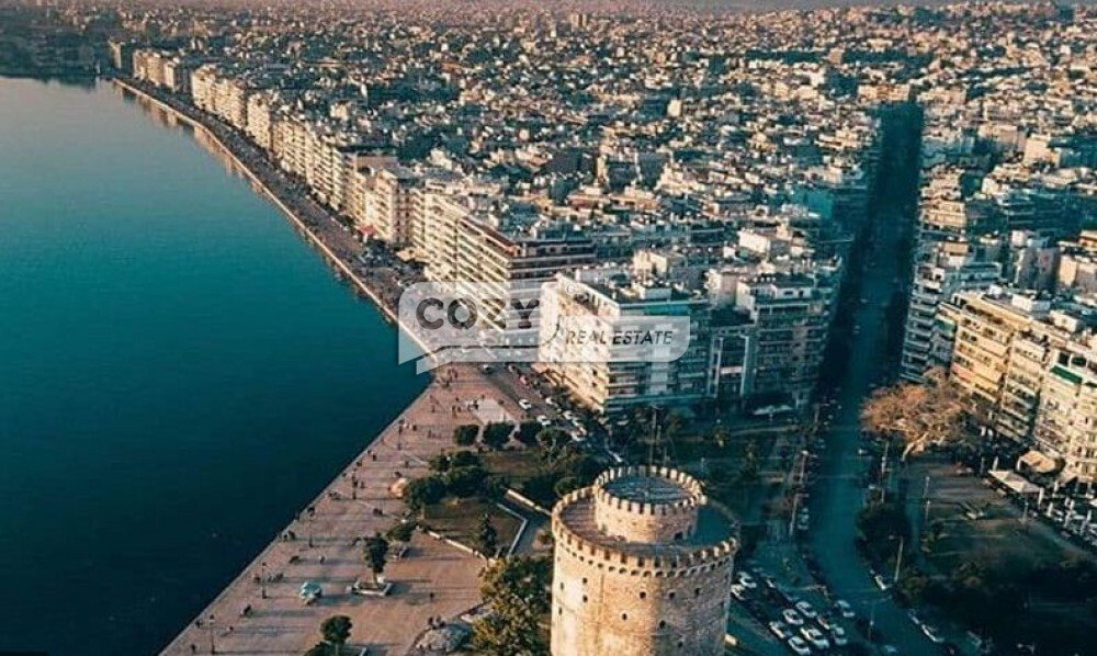 Land in Pylaia, Macedonia and Thrace, Greece 1 - 16393323