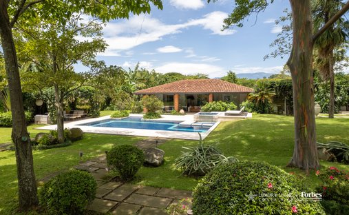 House in Pozos, San José Province, Costa Rica 1