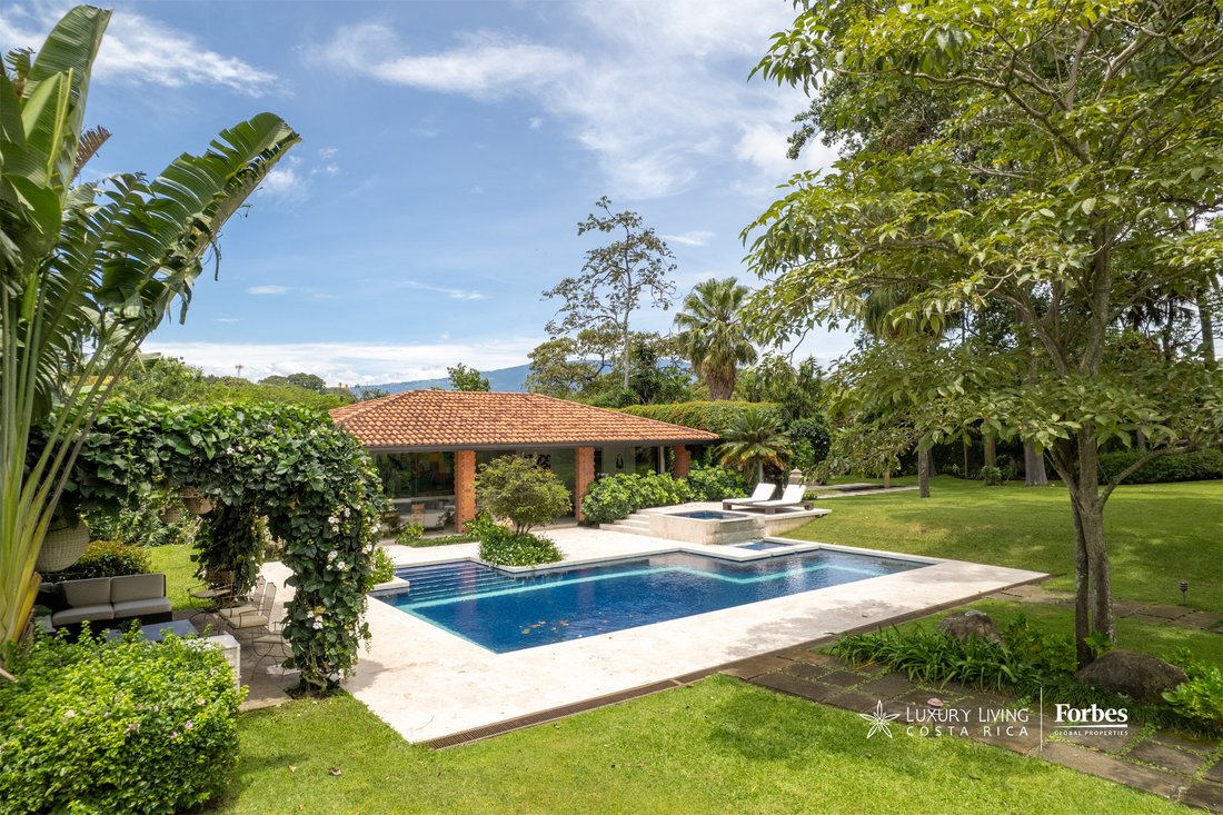 House in Pozos, San José Province, Costa Rica 4 - 16393375