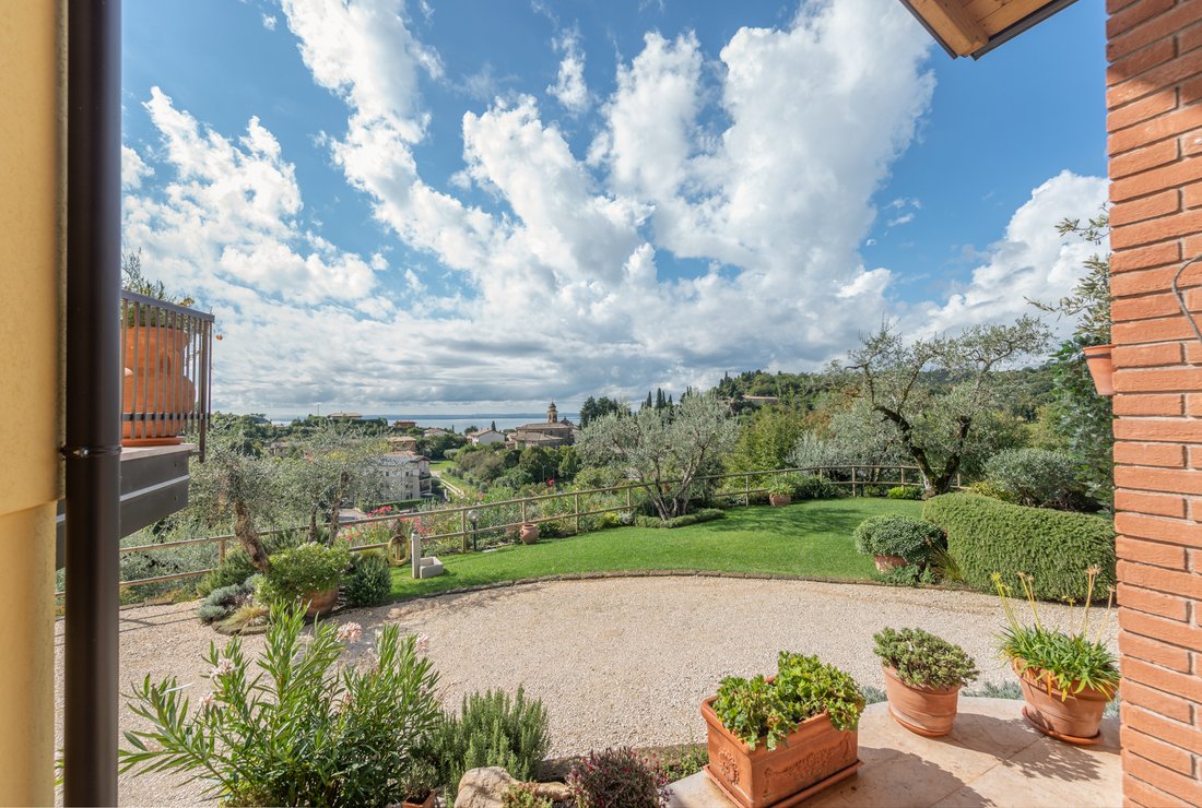 House in Costermano sul Garda, Veneto, Italy 2 - 16395083