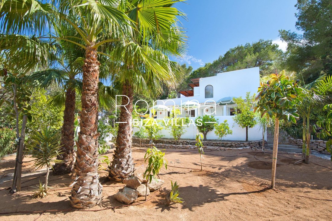 Villa in Cala Llenya, Santa Eularia des Riu, Balearic Islands 3 - 16395086