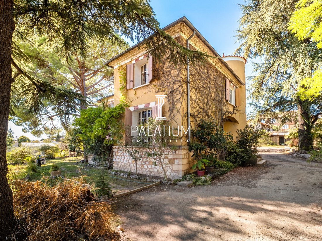 Casa a Manosque, Provenza-Alpi-Costa Azzurra, Francia 1 - 16396190