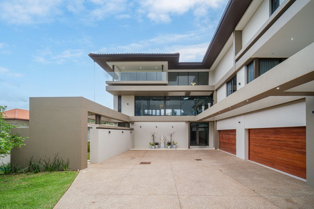House in Dolphin Coast, KwaZulu-Natal, South Africa 3 - 16396404