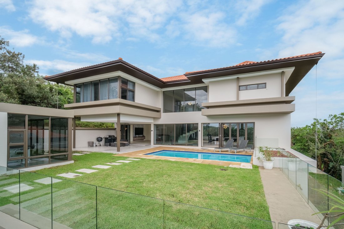 House in Dolphin Coast, KwaZulu-Natal, South Africa 1 - 16396404