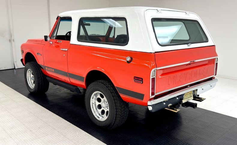 Suv in Morgantown, United States 3 - 16395371