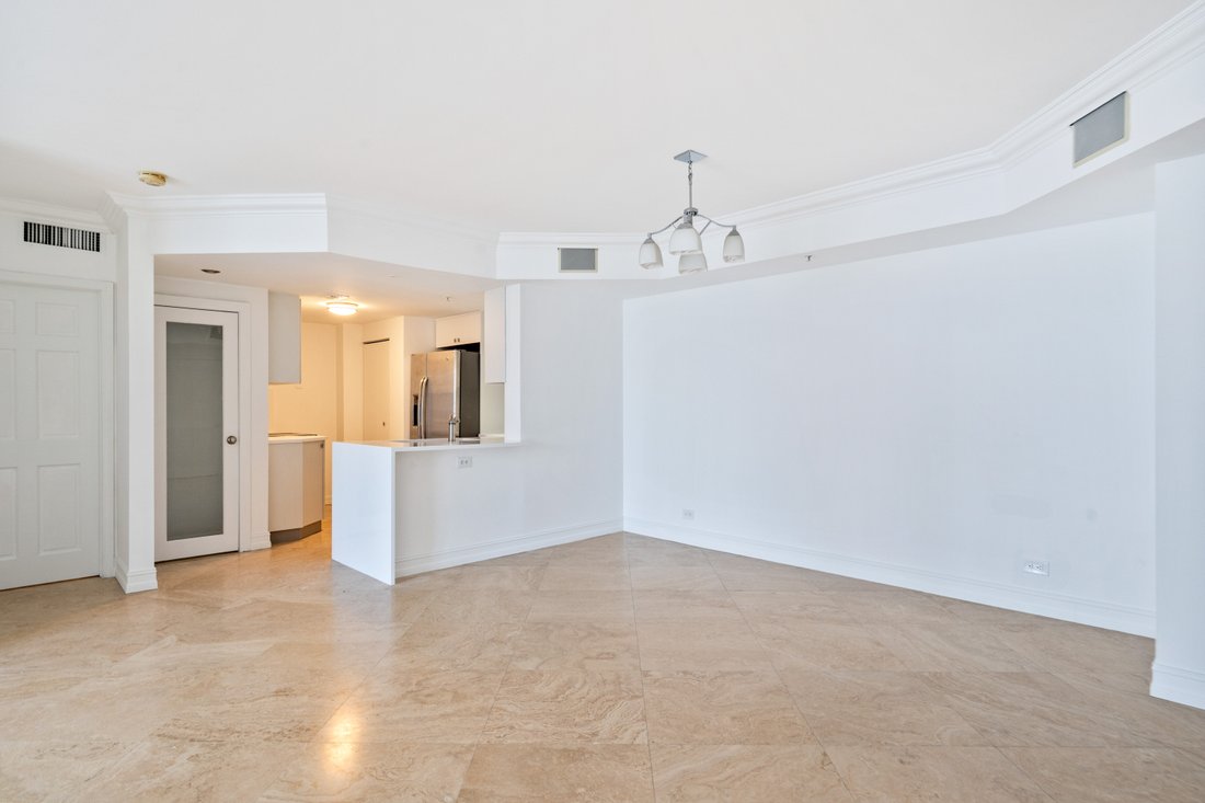 Condo in Miami, Florida, United States 5 - 16395420