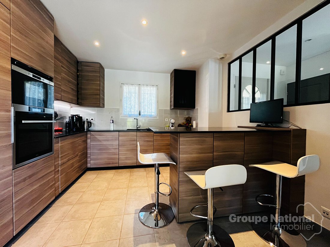 Villa in La Roque-sur-Ceze, Occitania, France 4 - 16395403