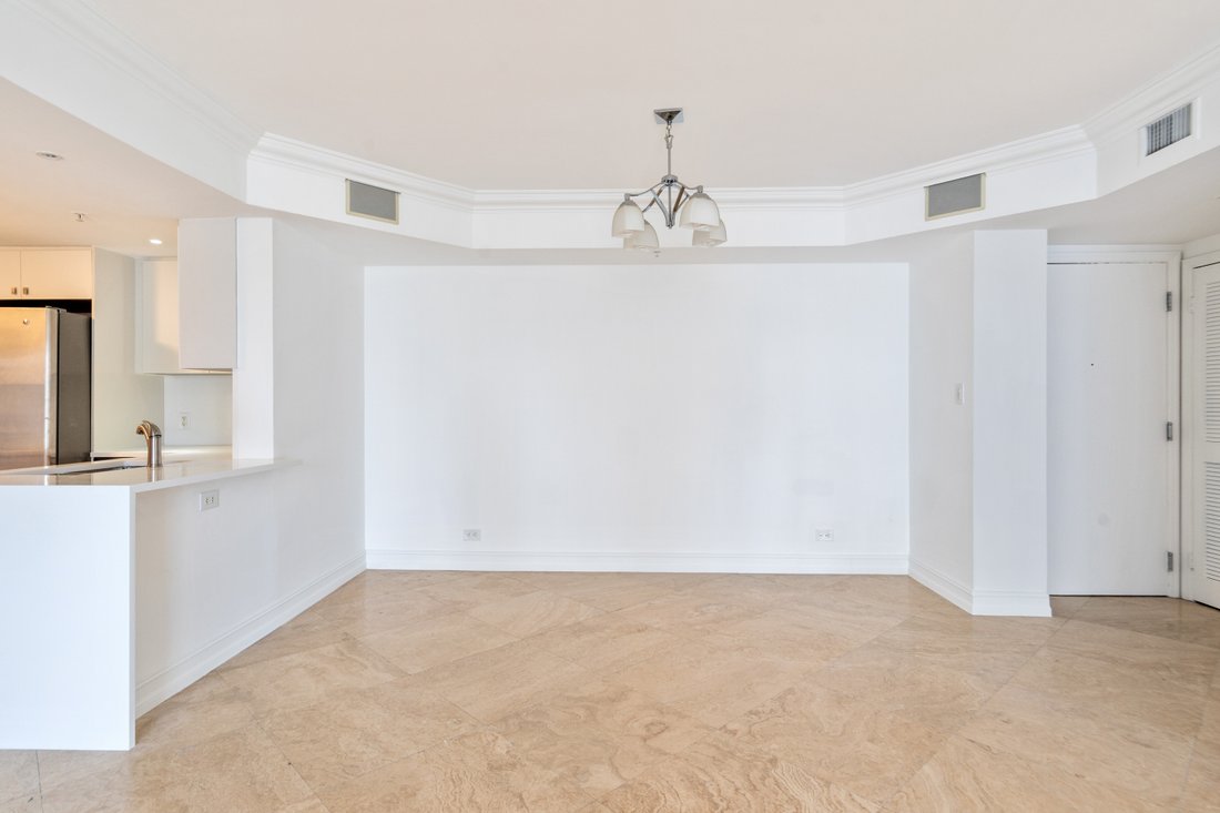 Condo in Miami, Florida, United States 4 - 16395420