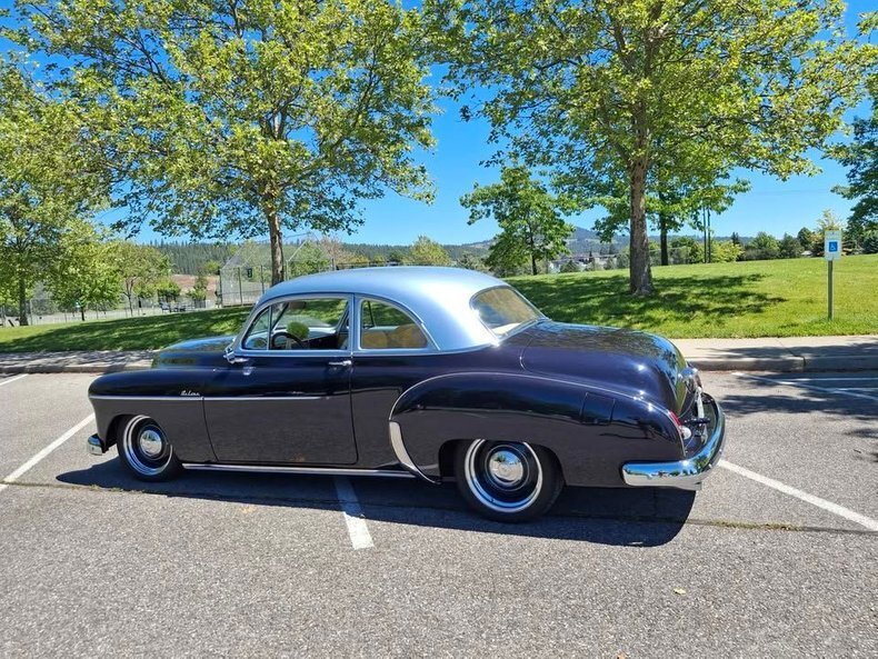 Coupe in Glendale, United States 5 - 16395337