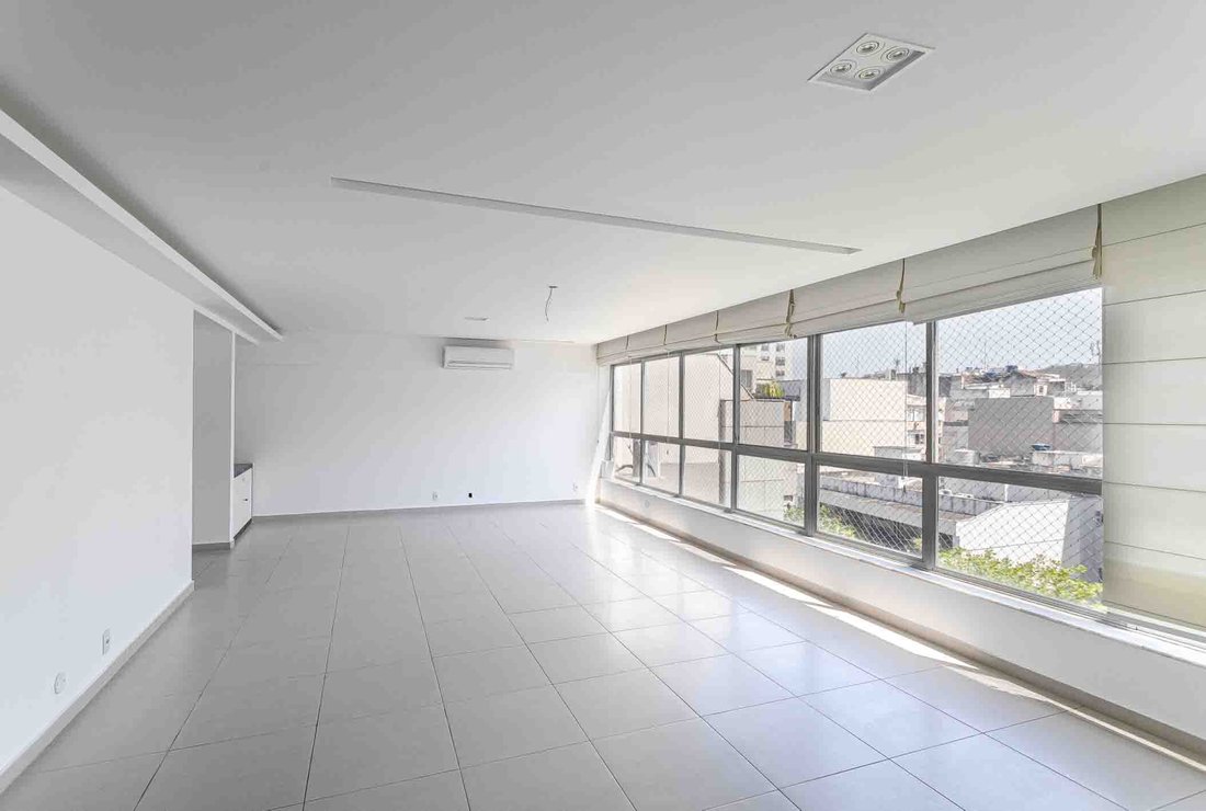 House in Rio de Janeiro, State of Rio de Janeiro, Brazil 2 - 16395604