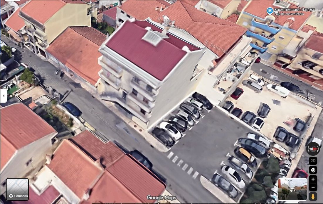 Estate in Pontinha e Famoes, Lisbon, Portugal 1 - 16395522