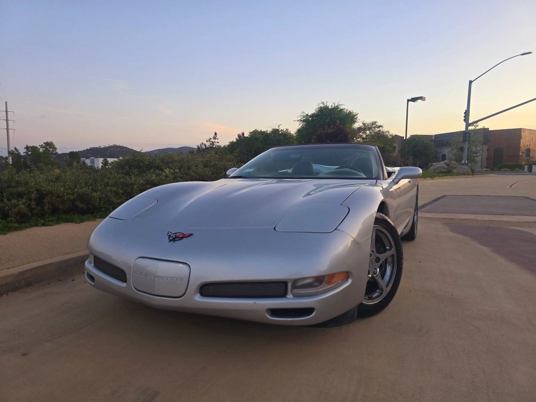 Cabriolet in Escondido, CA, United States 3 - 16395873