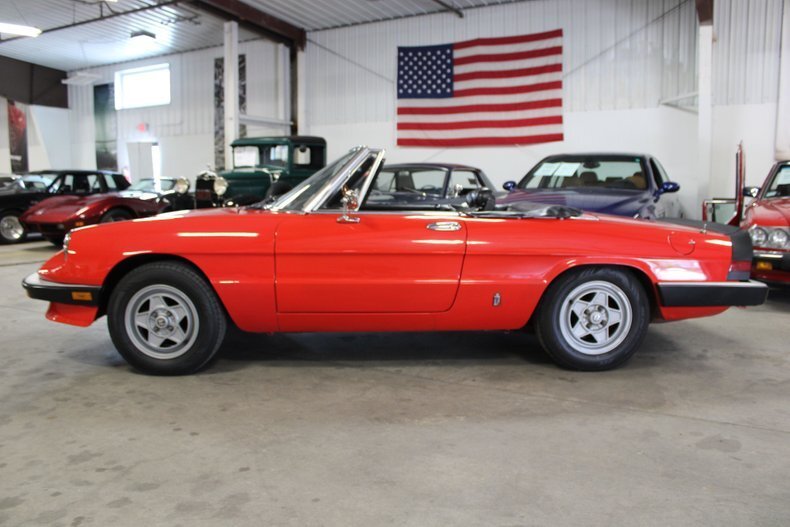 Cabriolet in Traverse City, United States 3 - 16395351
