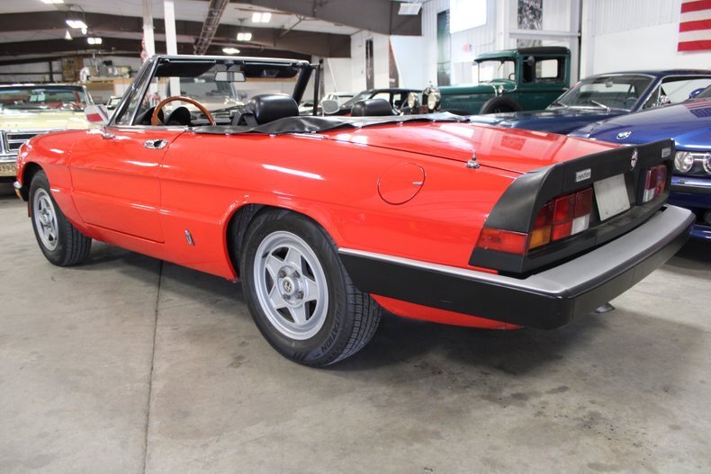 Cabriolet in Traverse City, United States 4 - 16395351