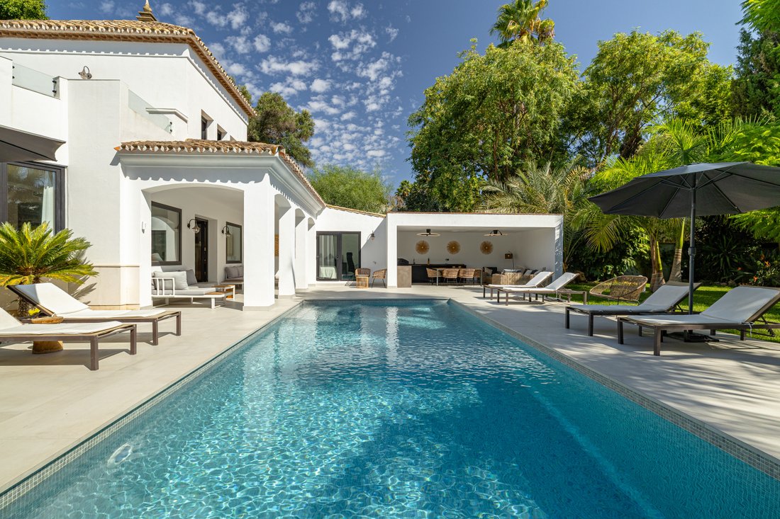 Villa in Estepona, Andalusia, Spain 1 - 16332795