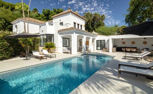 Villa in Estepona, Andalusia, Spain 1