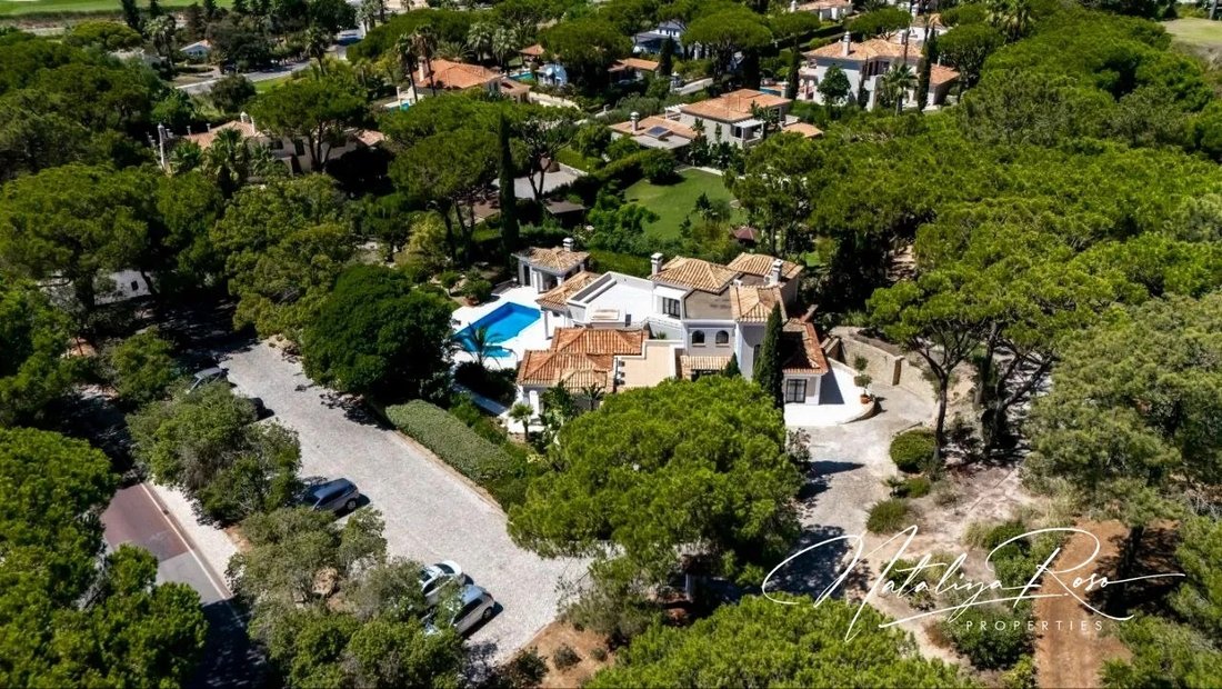 Villa in Quinta do Lago, Almancil, Portugal 1 - 16396583
