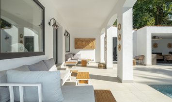 Villa in Estepona, Andalusia, Spain 2