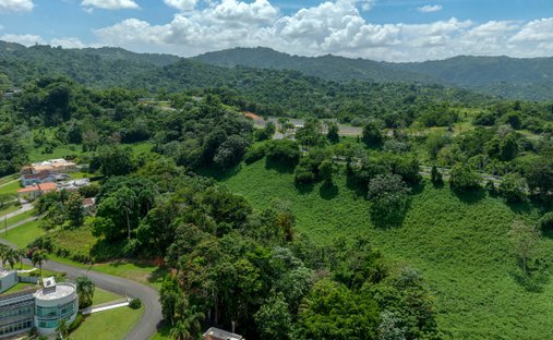 Land in Guaynabo barrio-pueblo, Guaynabo, Puerto Rico 1