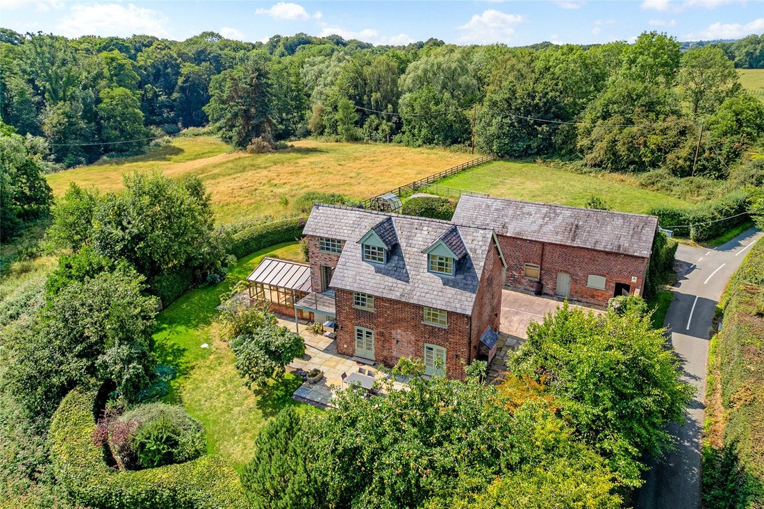House in Plumley, England 2 - 16396865
