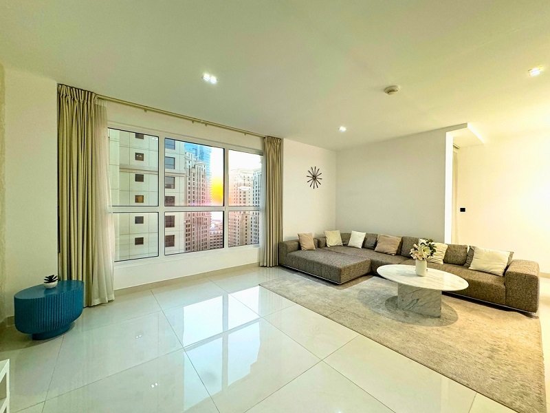 Apartment in Jumeirah Beach Residence, Dubai, United Arab Emirates 2 - 16400010