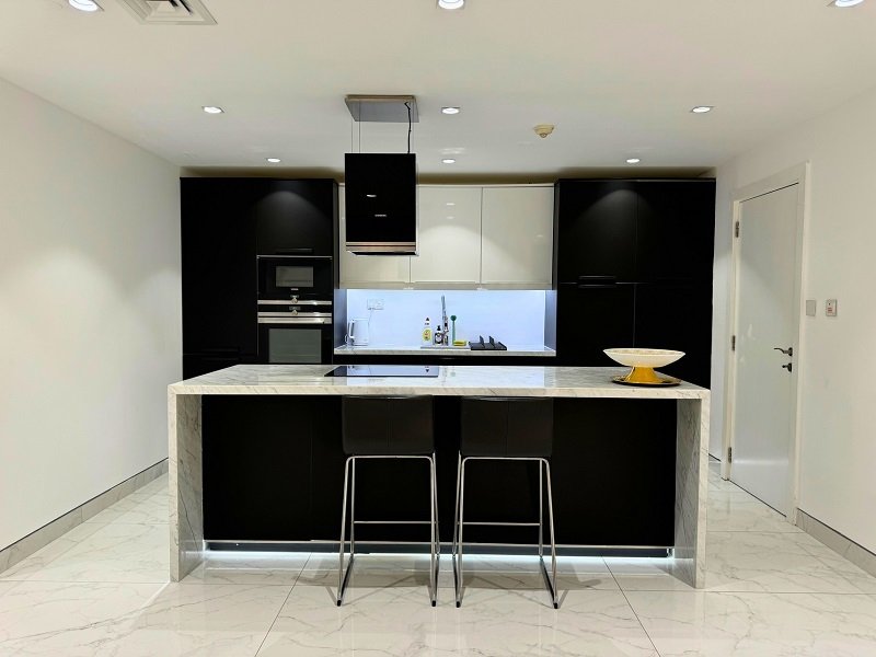 Apartment in Jumeirah Beach Residence, Dubai, United Arab Emirates 5 - 16400009
