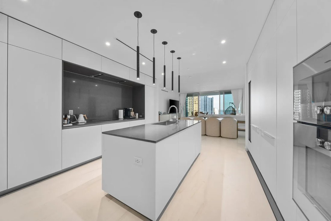 Condo in Miami, Florida, United States 5 - 16399348