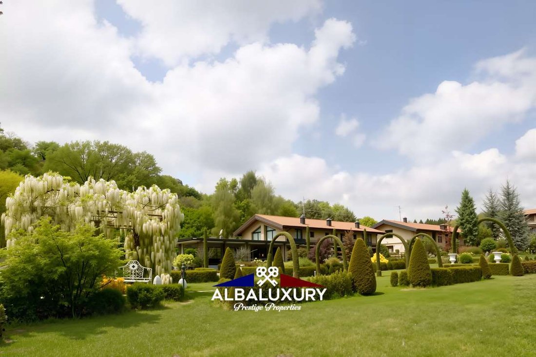 Villa in Ternate, Lombardy, Italy 5 - 15805181