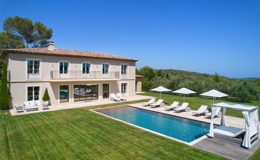 Villa in Mougins, Provence-Alpes-Côte d'Azur, France 1