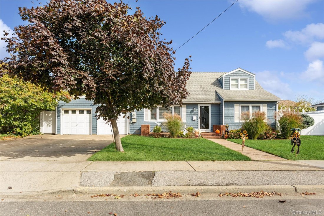 House in Island Park, New York, United States 2 - 16323355
