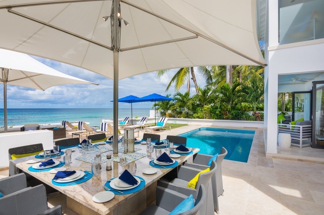 Villa in Fitts Village, Saint James, Barbados 1 - 16399413