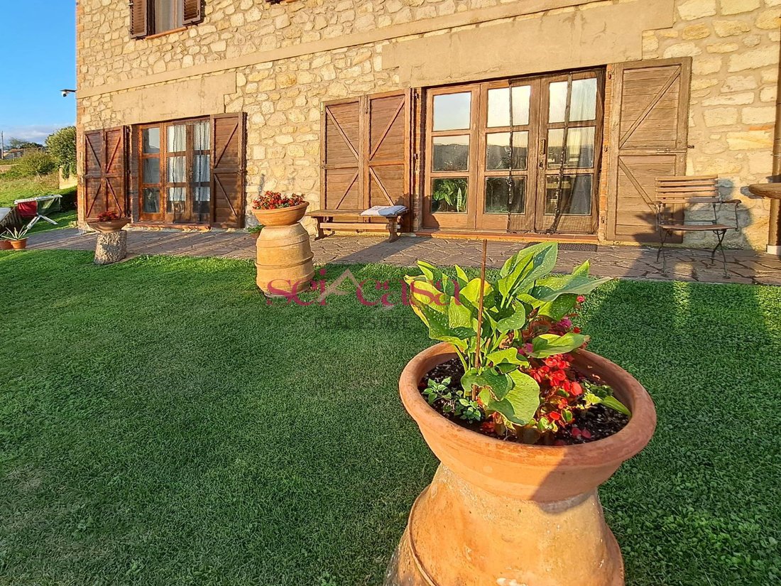 Villa in Roccastrada, Tuscany, Italy 3 - 16092608