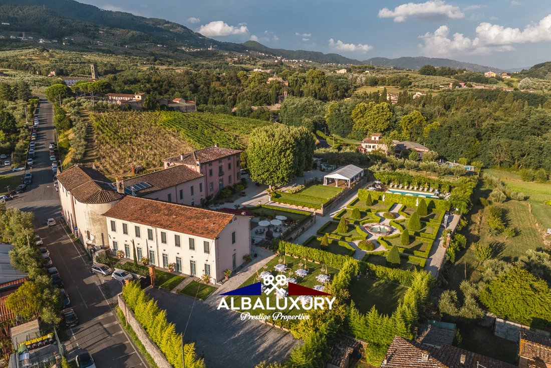 Villa in Camigliano, Capannori, Tuscany 1 - 16164181