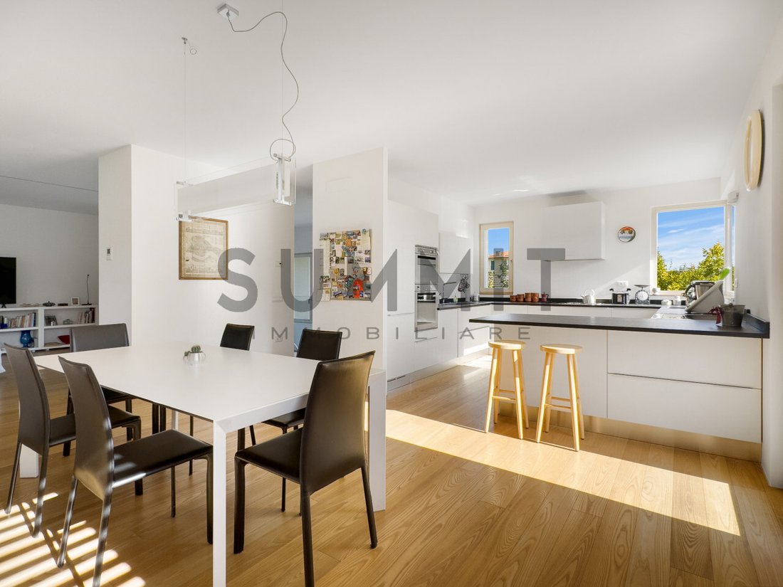 Villa in Schio, Veneto, Italy 4 - 16399548