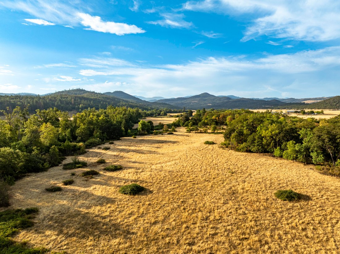Land in Eagle Point, Oregon, United States 5 - 16399605
