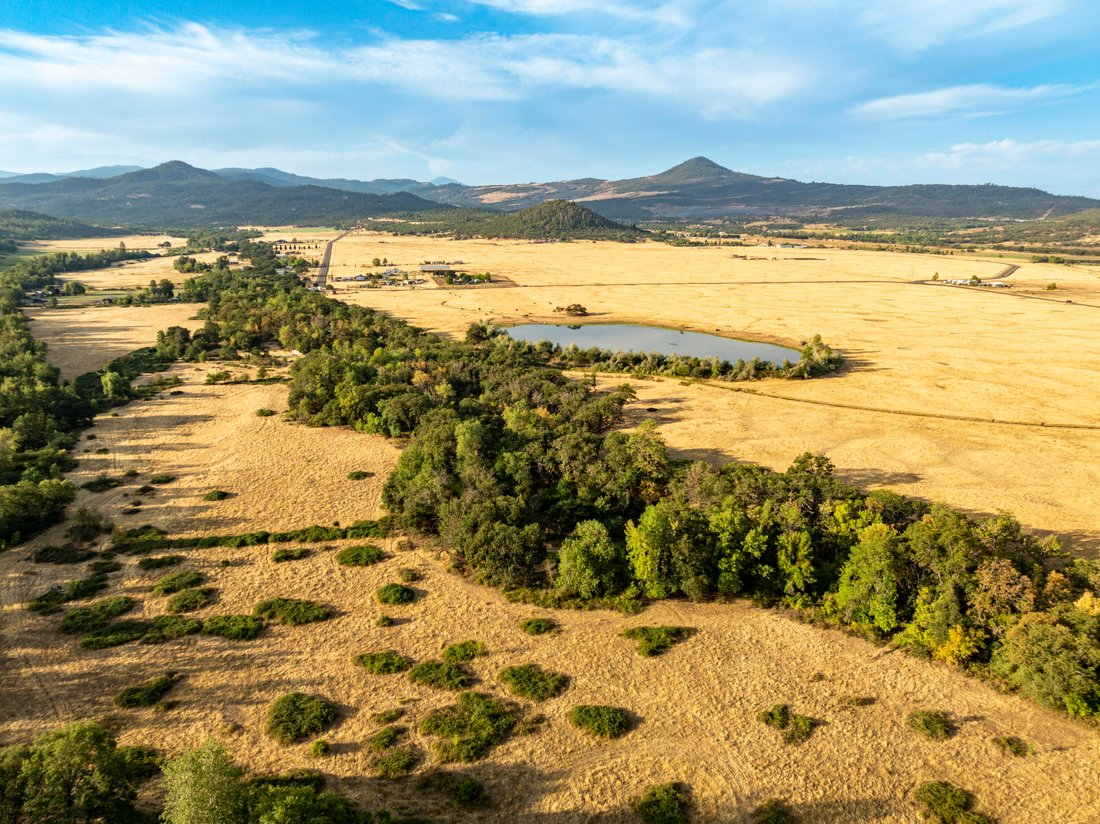 Land in Eagle Point, Oregon, United States 4 - 16399605