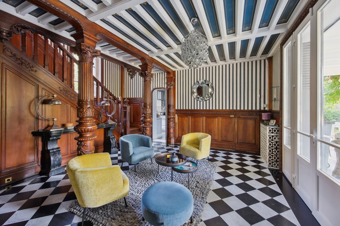 House in Le Vésinet, Ile-de-France, France 4 - 16399130