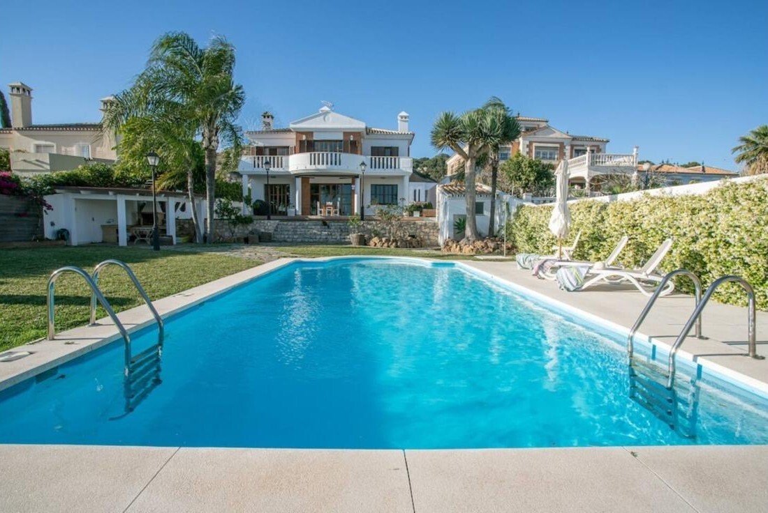 Villa in Este, Malaga, Spain 1 - 16398371